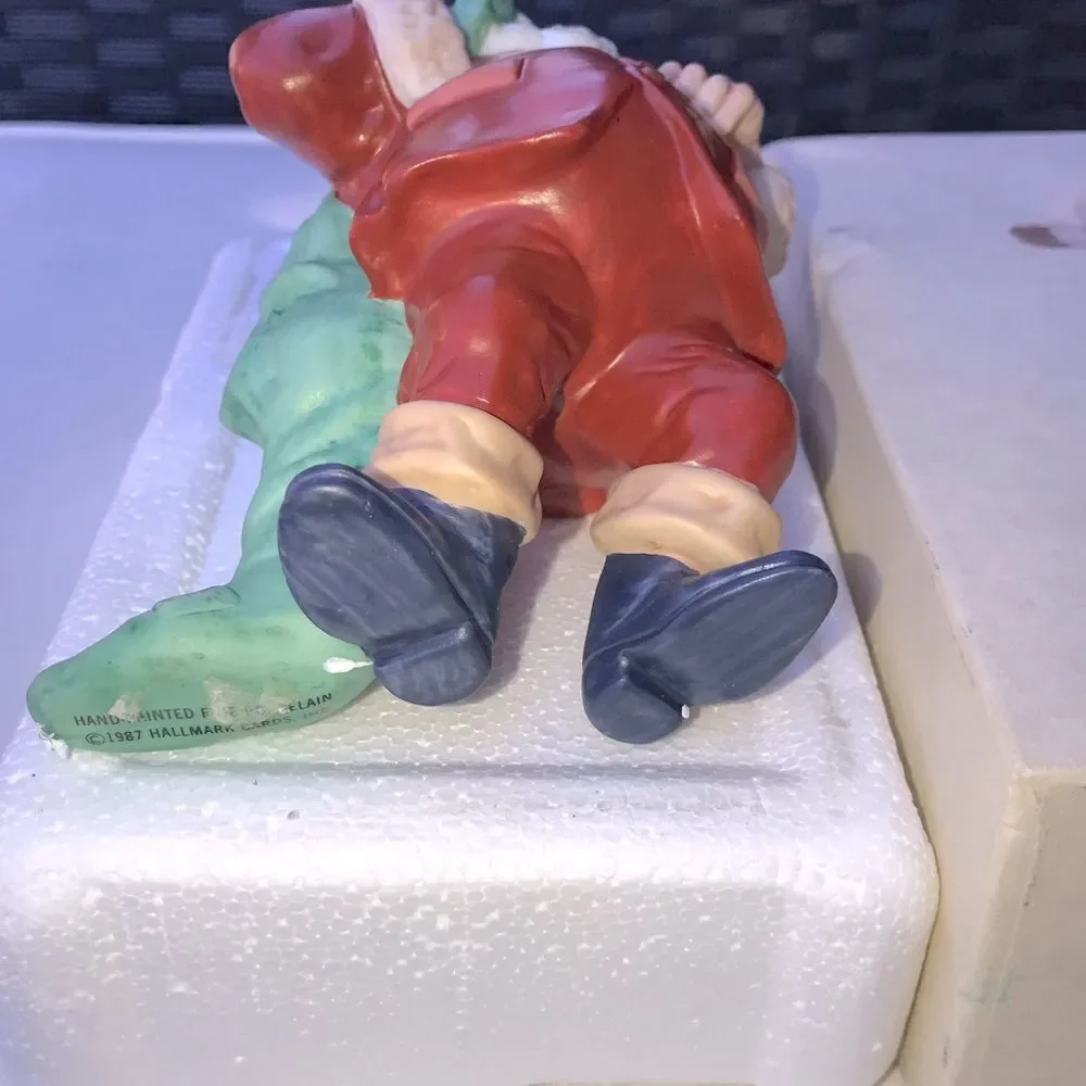 1987 Favorite Santa ~ Hand Painted Porcelain ~ Hallmark Special Edition